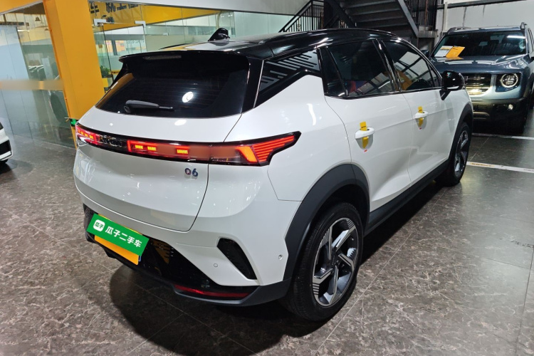 领克06 2025款 Renew 1.5T Halo车身外观6005