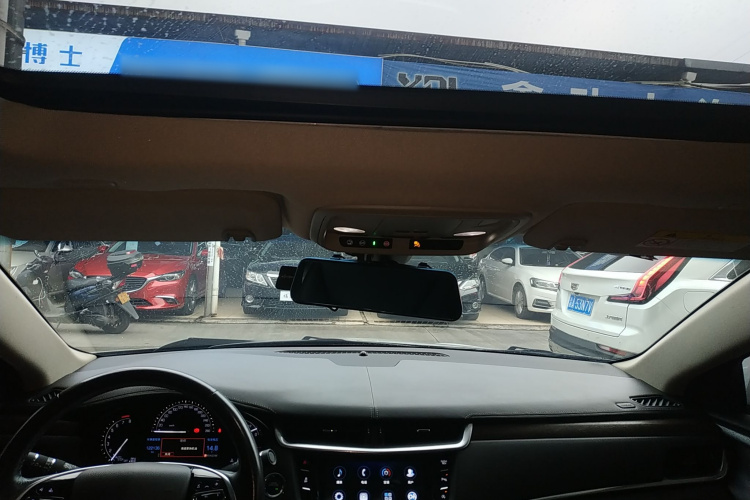 凯迪拉克XTS 2018款 28T 精英型局部细节22