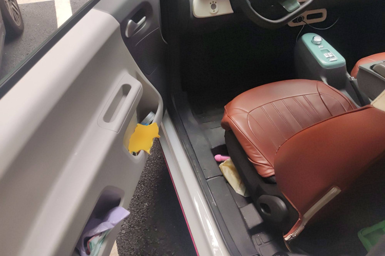 长安启源 长安Lumin 2022款 210km 香甜款中控内饰7003