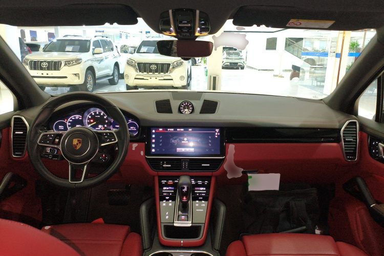 保时捷 Cayenne新能源 2023款 Cayenne E-Hybrid 2.0T 铂金版中控内饰7002