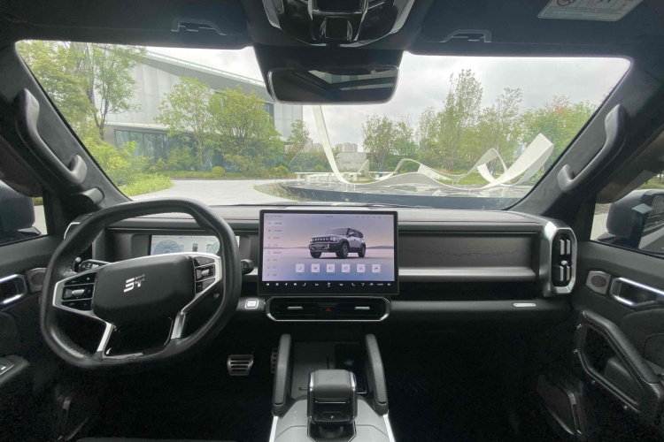 捷途旅行者 2023款 2.0T 四驱穿越PRO+中控内饰7001