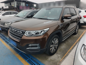 长安CS95 2017款 2.0T 两驱智拓版