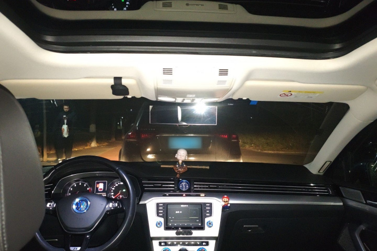 大众 蔚揽 2017款 380TSI 两驱舒行版中控内饰22