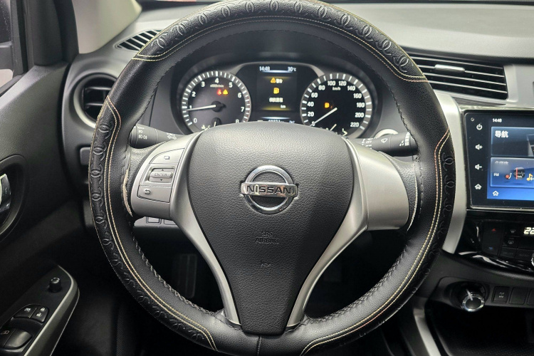 日产 途达 2020款 2.5L XL Upper 4WD 自动四驱豪华版局部细节13