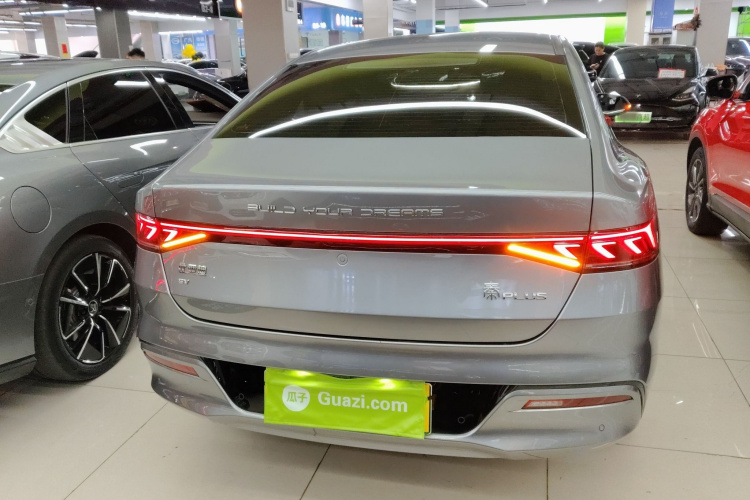 比亚迪 秦PLUS 2024款 荣耀版 EV 510KM领先型车身外观6004