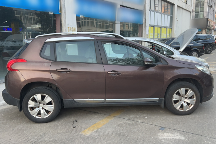 标致2008 2014款 1.6L 自动卓越版车身外观6002