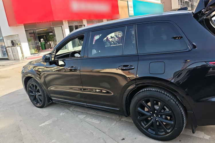 理想汽车 理想ONE 2021款 增程6座版车身外观6003