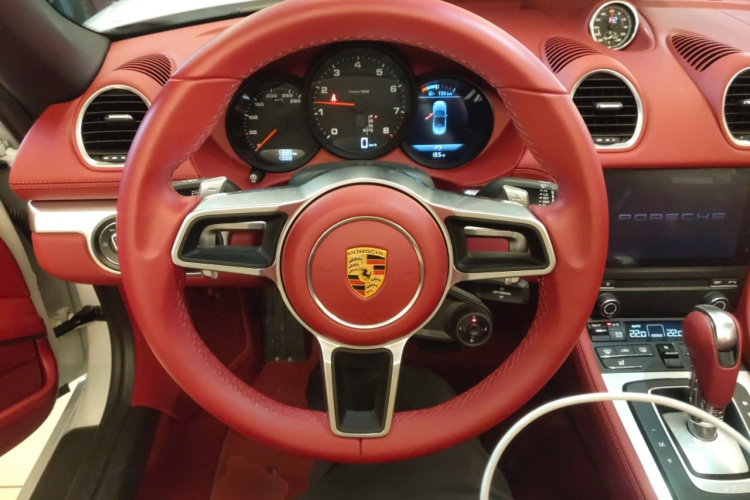 保时捷718 2022款 Boxster 2.0T局部细节13