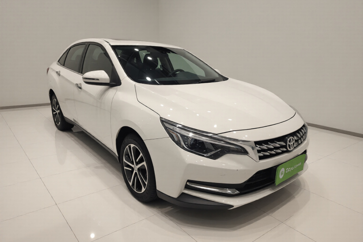 启辰D60 2020款 1.6L XL CVT悦享版车身外观3