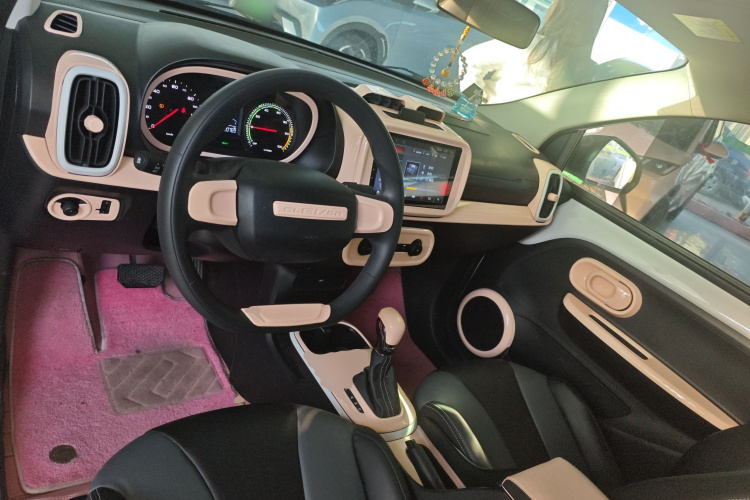 荣威 科莱威CLEVER 2022款 311km元气啵啵版中控内饰12