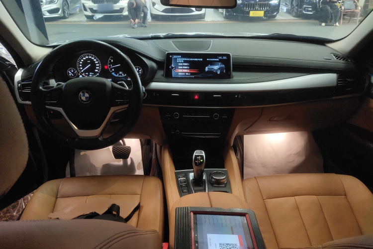 宝马X6 2017款 xDrive35i 领先型中控内饰12