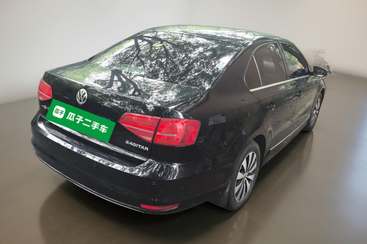 大众 速腾 2018款 1.6L 手动舒适型车身外观7