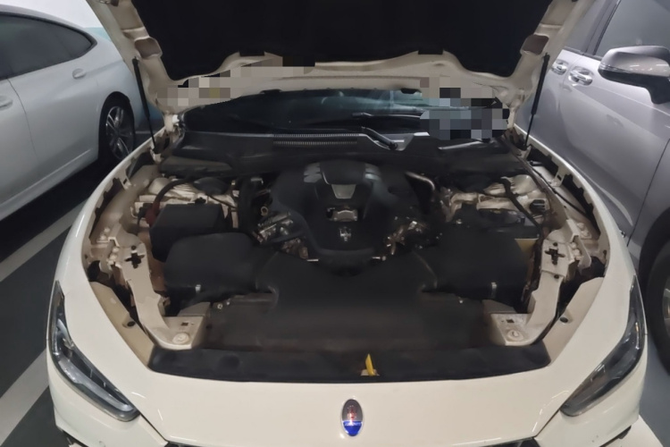 玛莎拉蒂 Ghibli 2018款 3.0T 运动版局部细节24