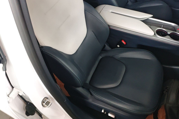 ARCFOX极狐 极狐 阿尔法T5(ARCFOX αT5) 2024款 660 MAX局部细节41