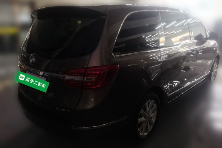 别克GL8 2017款 25S 尊贵型 国V车身外观7