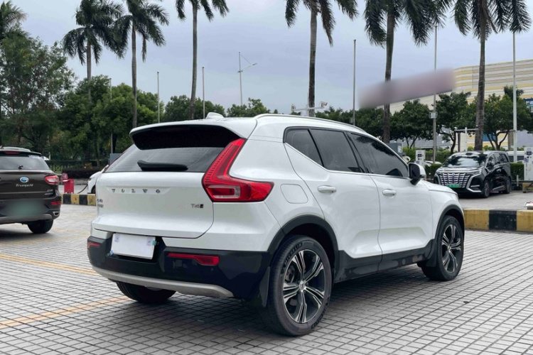 沃尔沃XC40 2021款 T4 四驱智远豪华版车身外观6008