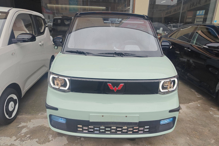 五菱汽车 宏光MINIEV 2021款 马卡龙臻享款 磷酸铁锂车身外观2