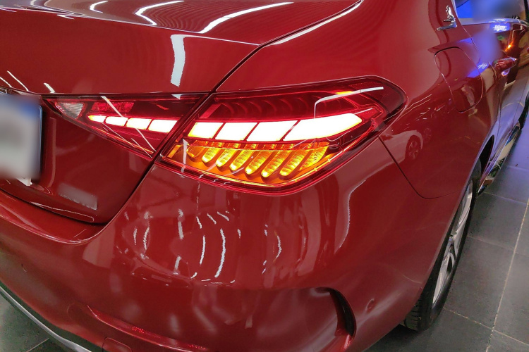 奔驰C级 2022款 C 200 L 运动版车身外观6006