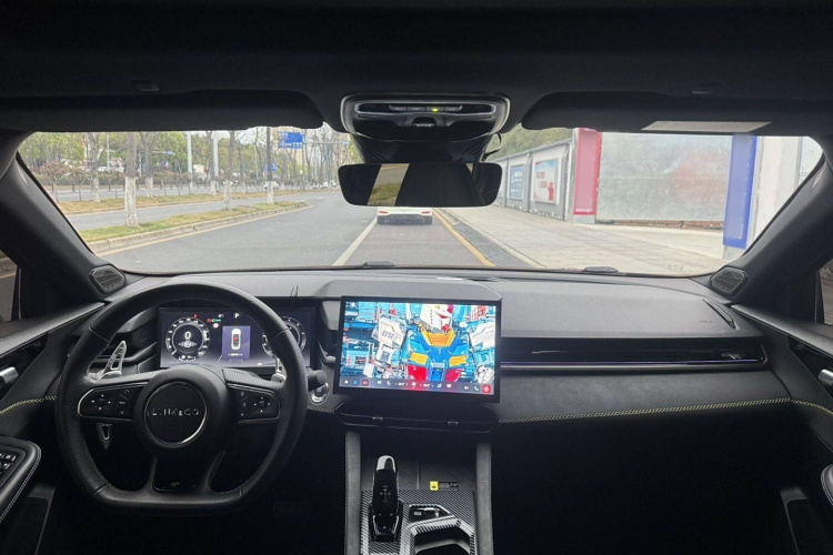 领克03 2023款 2.0TD DCT劲Pro中控内饰7001