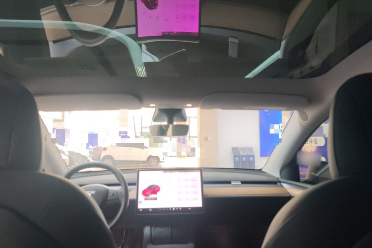 特斯拉 Model Y 2021款 标准续航后驱版中控内饰22