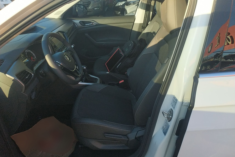 大众 途铠 2020款 1.5L 自动舒适版中控内饰19