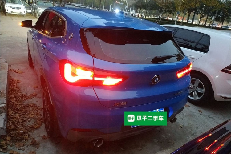 宝马X2 2021款 sDrive25i 尊享型M越野套装车身外观6