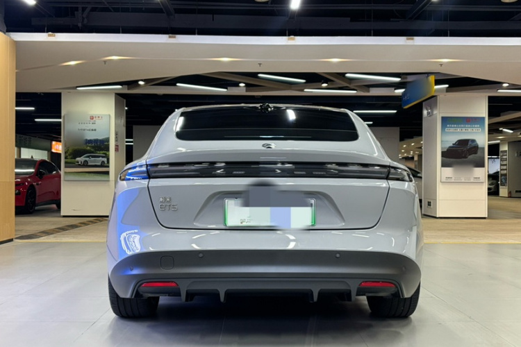 蔚来ET5 2022款 75kWh车身外观6003