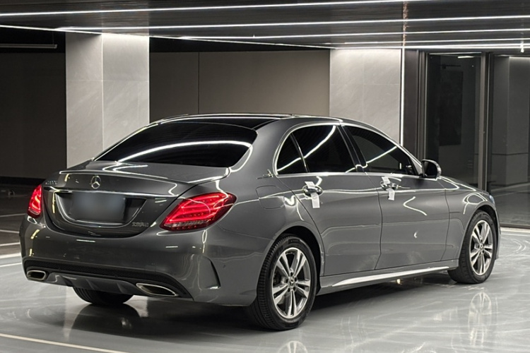 奔驰C级 2018款 C 200 L 运动版车身外观6005