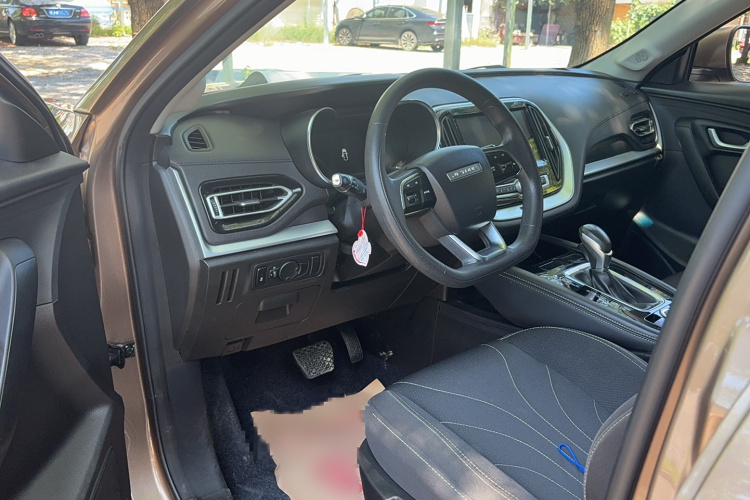 捷途X70M 2020款 改款 1.5T DCT相伴型 5座中控内饰7002