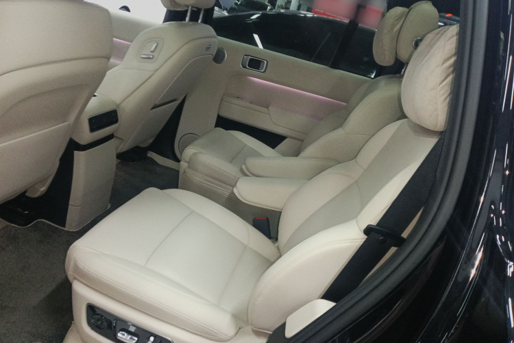 理想汽车 理想L9 2024款 Ultra中控内饰21