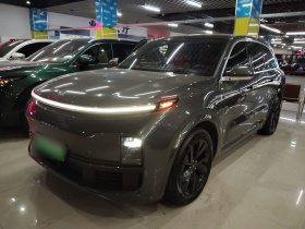 理想汽车 理想L8 2023款 Pro