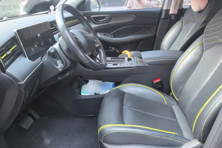 荣威RX5 2021款 PLUS 330TGI 自动国潮智臻版中控内饰19