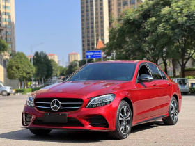 奔驰C级 2019款 C 260 运动版