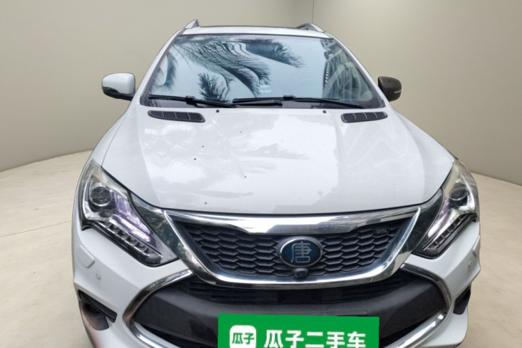 比亚迪 唐新能源 2017款 2.0T 全时四驱豪雅型 7座车身外观2