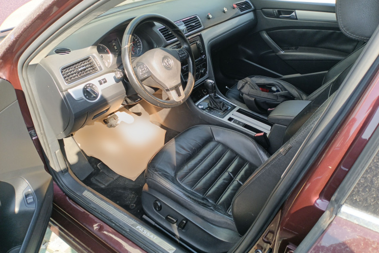 大众 帕萨特 2014款 1.8TSI DSG御尊版局部细节19