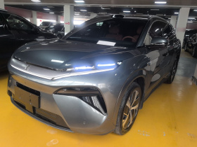 比亚迪 唐L 2025款 DM 200KM四驱激光雷达旗舰型