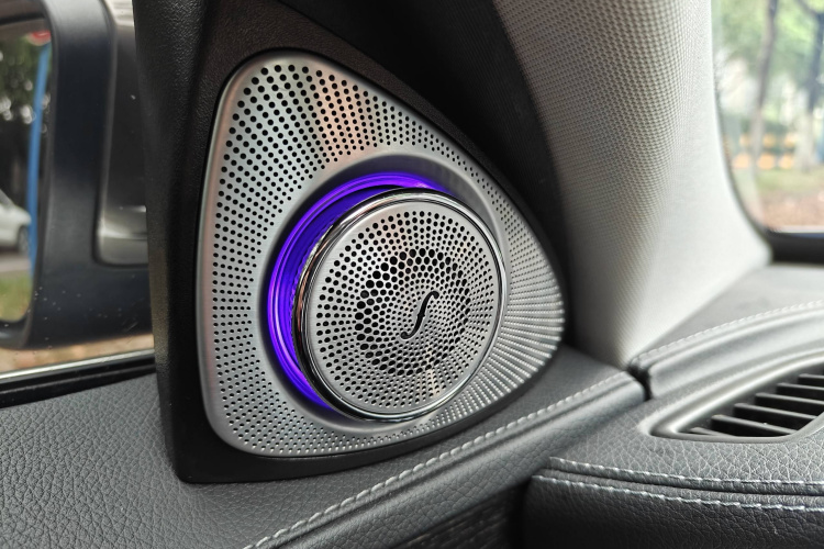 奔驰C级 2020款 改款 C 260 L中控内饰7012