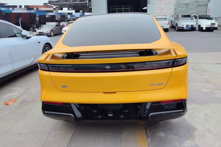 东风奕派 eπ007 2024款 200Pro增程版车身外观6