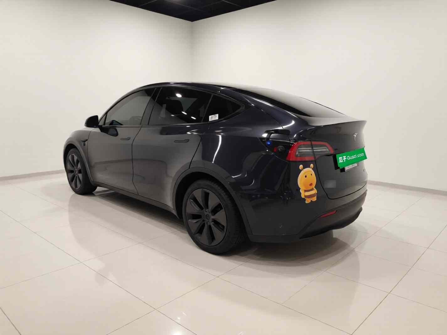 特斯拉 Model Y 2024款 后轮驱动版(3)