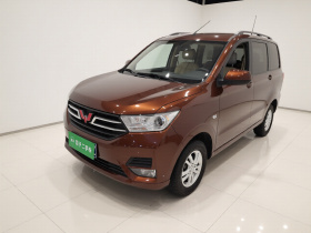 五菱汽车 五菱宏光 2021款 1.5L改款 S舒适型 液压助力LAR