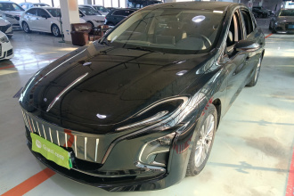 红旗E-QM5 2024款 610km PLUS