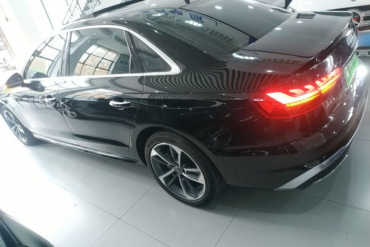 奥迪A4L 2022款 40 TFSI 时尚动感型车身外观6003