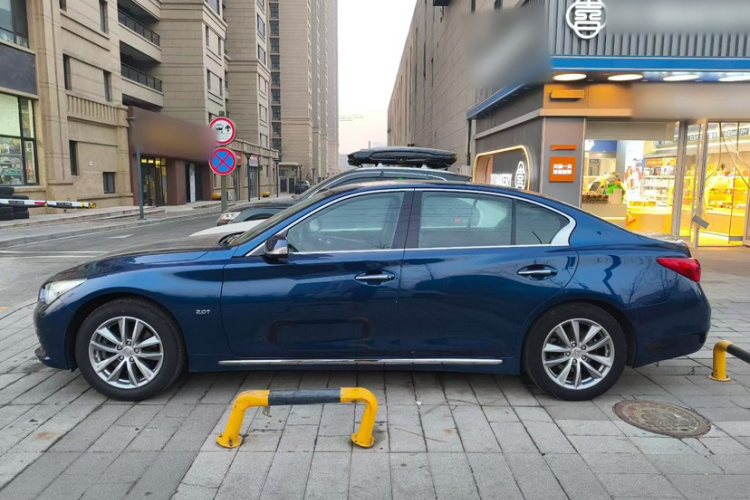 英菲尼迪Q50L 2016款 2.0T 舒适版车身外观6003