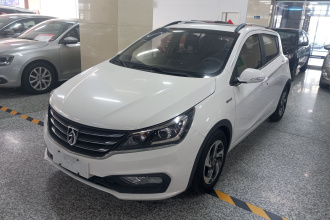 宝骏310 2017款 1.5L 自动豪华型