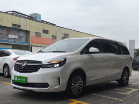 别克GL8 2021款 陆上公务舱 652T 豪华型