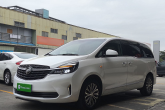 别克GL8 2021款 陆上公务舱 652T 豪华型