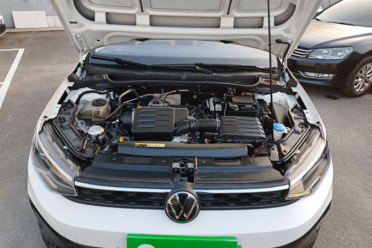 大众 朗逸 2023款 新锐 1.5L 自动新逸版机舱底盘24