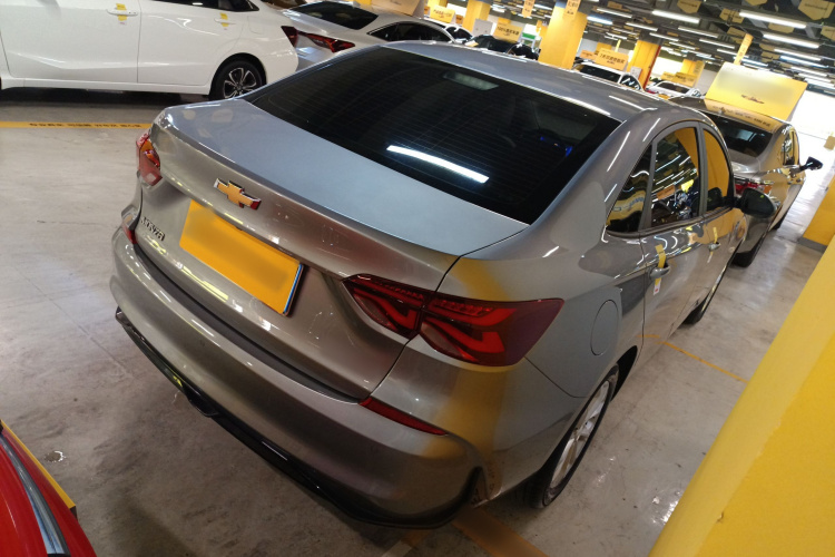 雪佛兰 科鲁泽 2024款 1.5L 双离合悦享版车身外观7