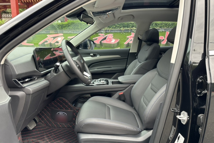 福特 领睿 2025款 EcoBoost 170 铂领型中控内饰7001