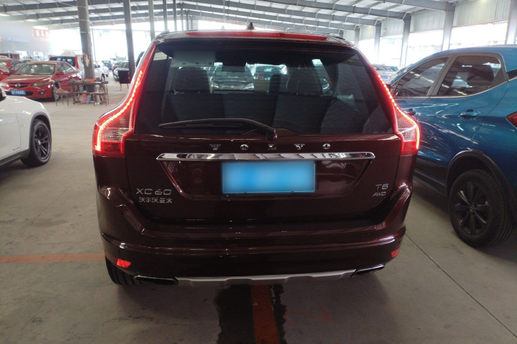 沃尔沃XC60 2015款 T5 AWD 智远版车身外观6